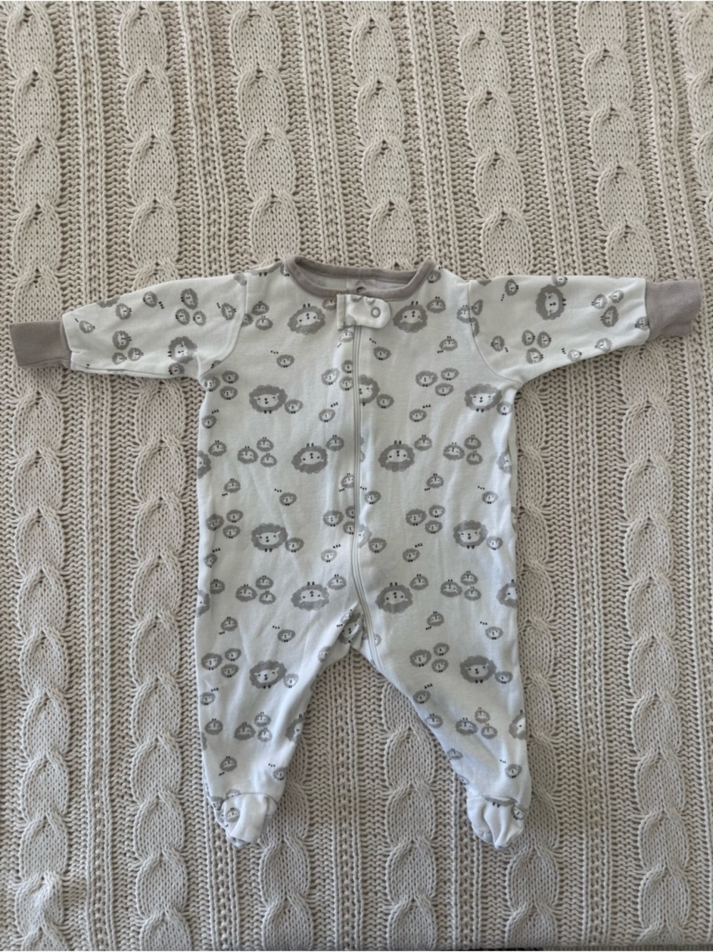 Gerber White & Gray Lion Print Footed One-Piece for Kids 0-3 Months
